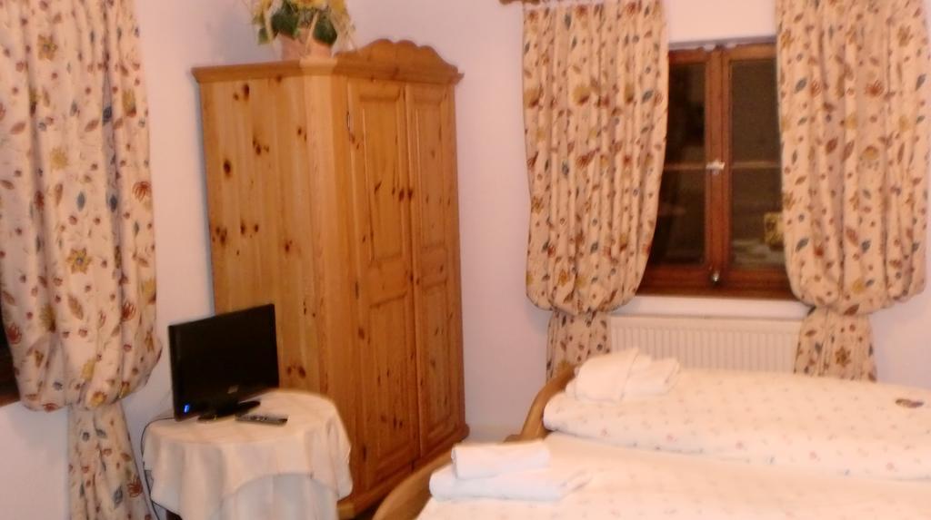 Landgasthof zum Brückenwirt Starnberg Zimmer foto